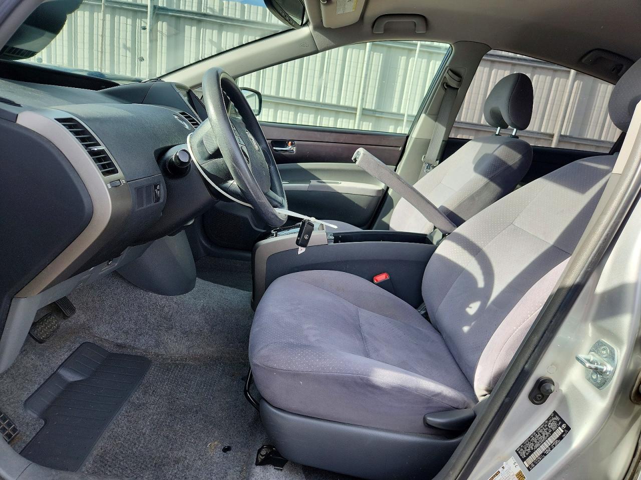 2008 TOYOTA PRIUS BASE photo 7