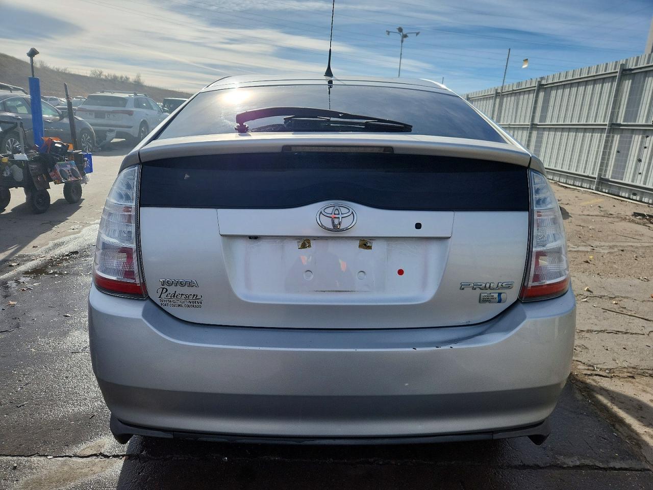 2008 TOYOTA PRIUS BASE photo 6