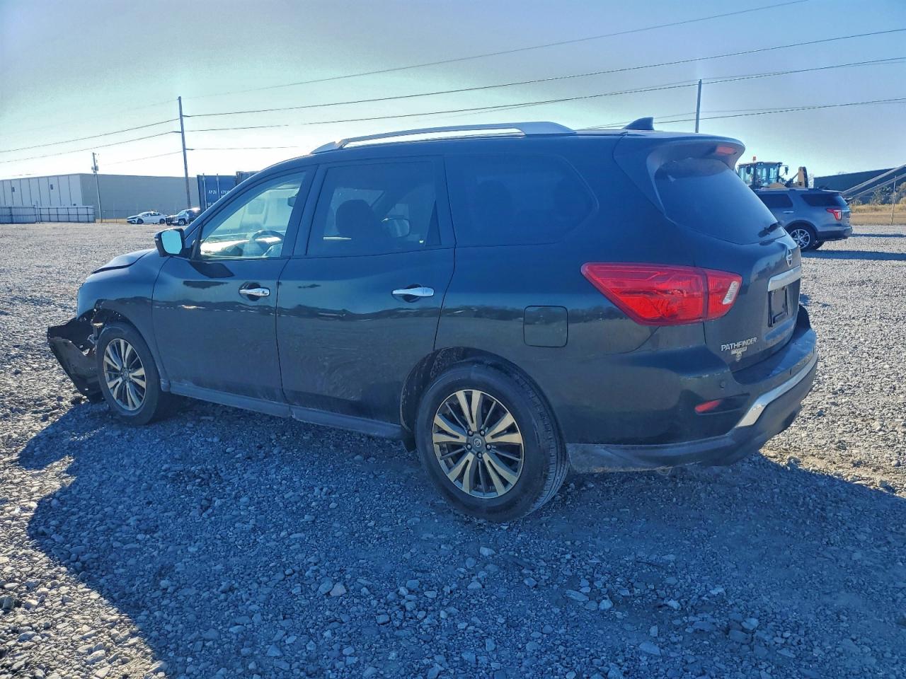 2020 NISSAN PATHFINDER SL photo 2
