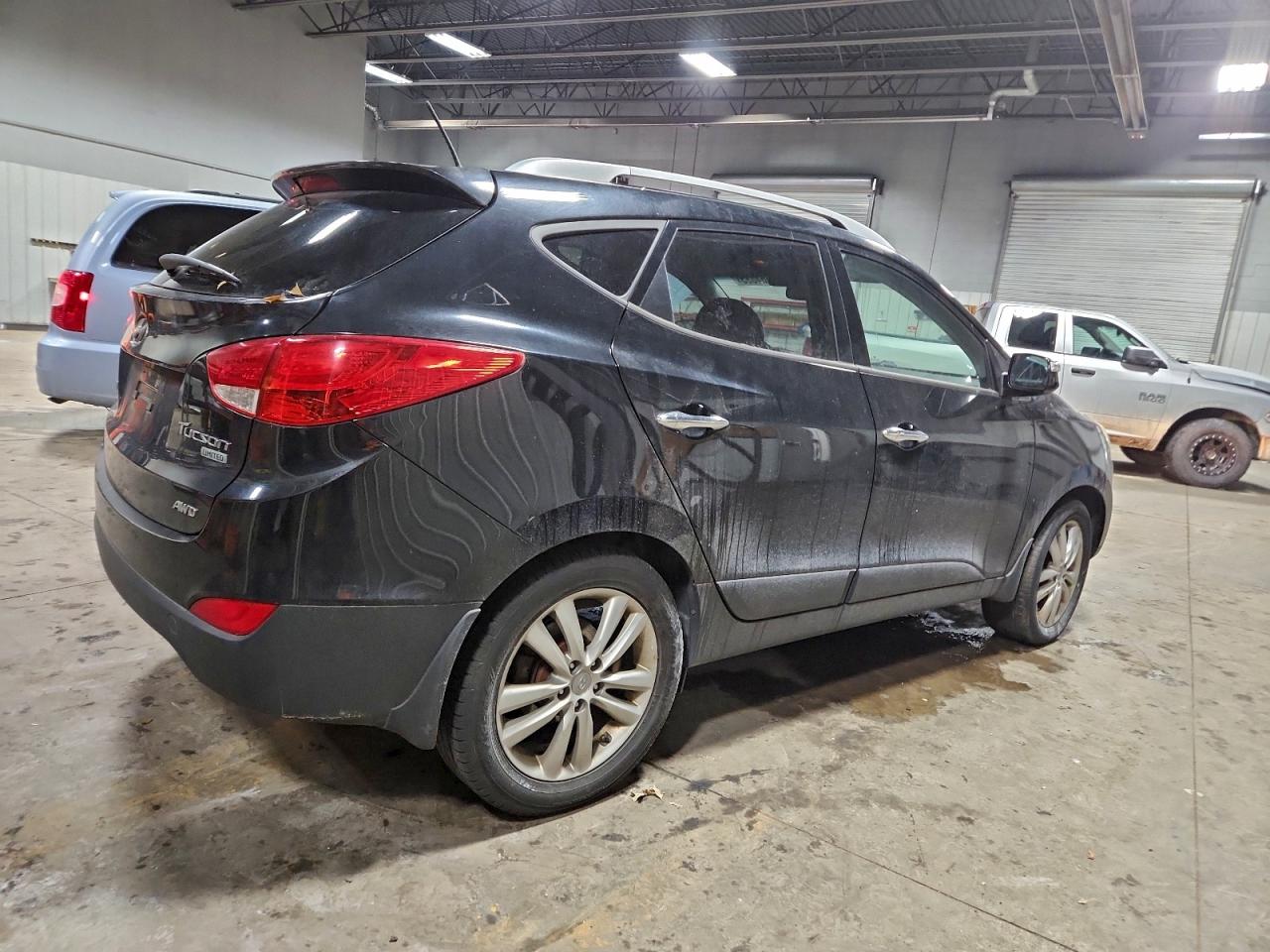2013 HYUNDAI TUCSON GLS photo 3