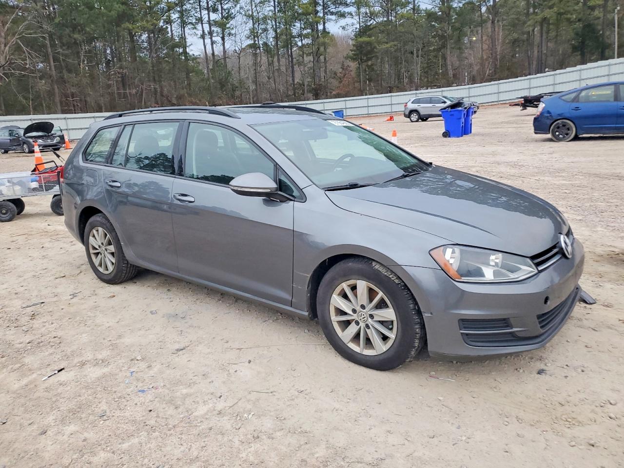 2017 VOLKSWAGEN GOLF SPORTWAGEN S photo 4