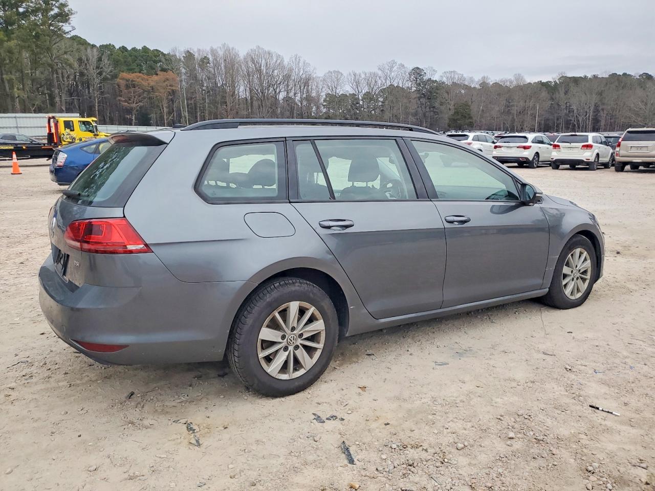 2017 VOLKSWAGEN GOLF SPORTWAGEN S photo 3