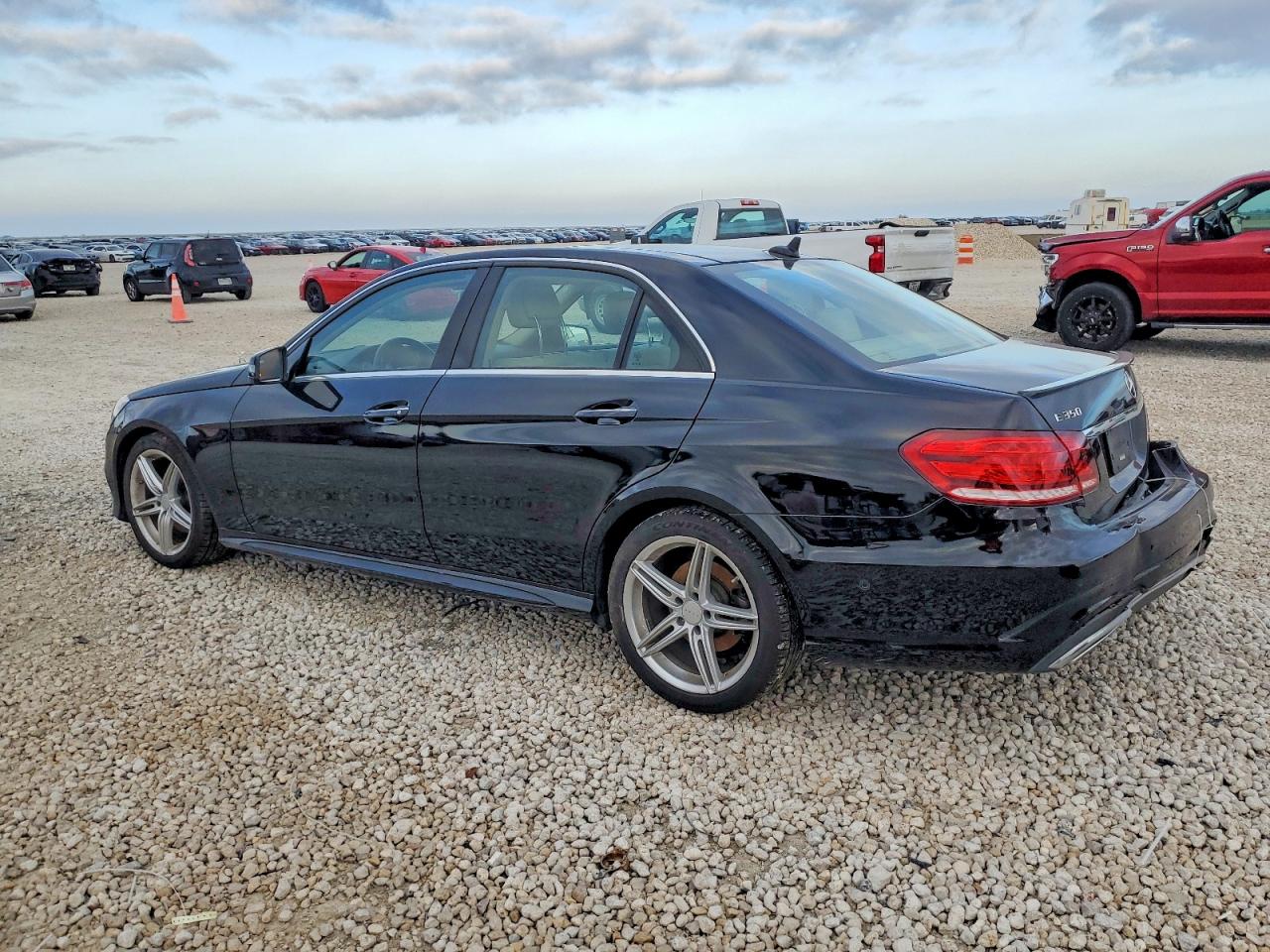 2016 MERCEDES-BENZ E 350 photo 2