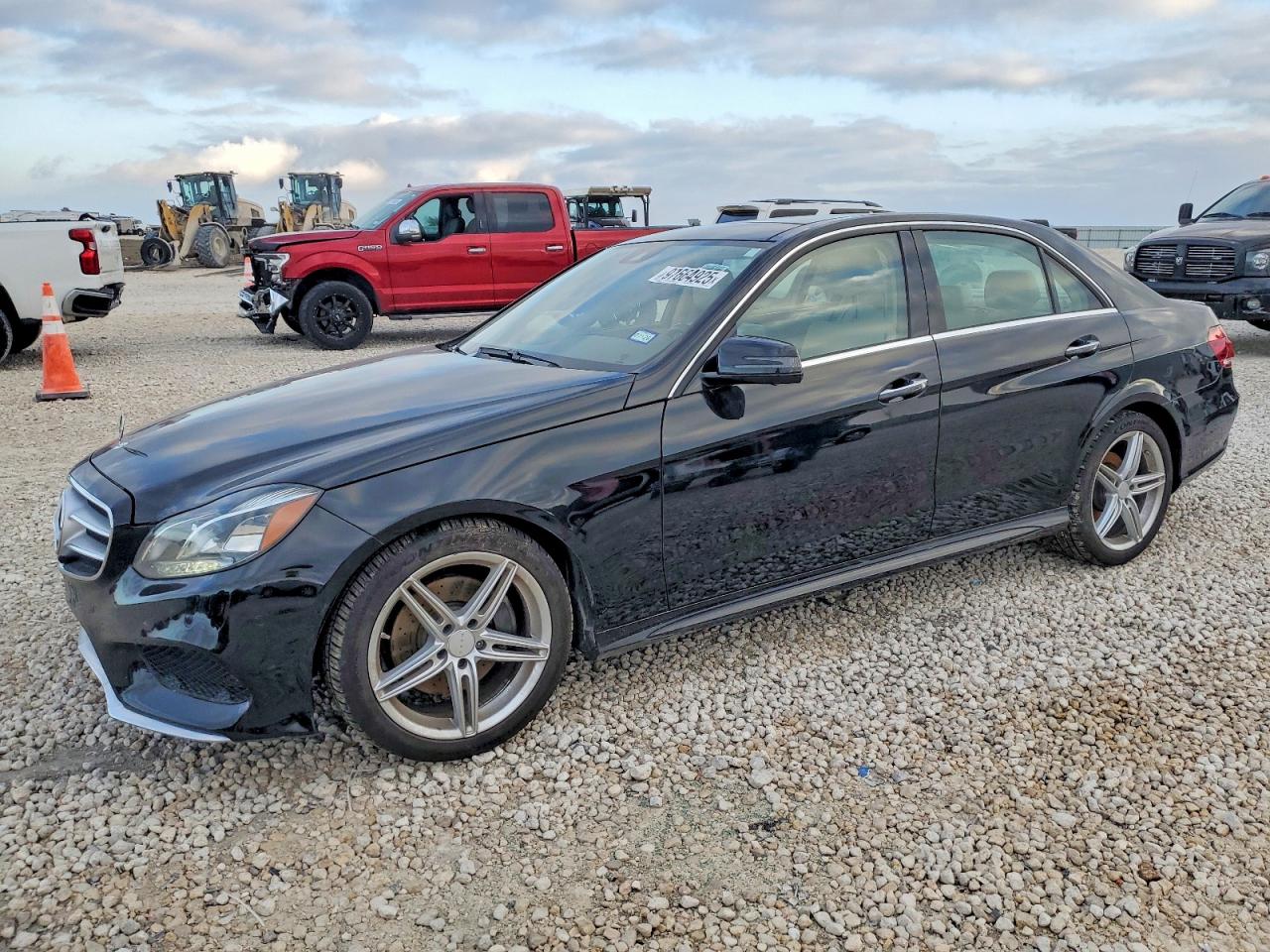 2016 MERCEDES-BENZ E