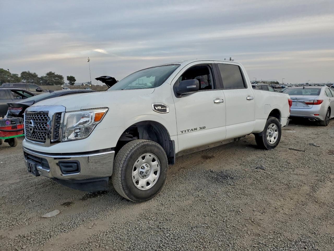 2018 NISSAN TITAN XD
