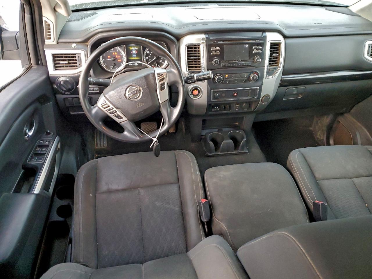 2018 NISSAN TITAN XD S photo 8