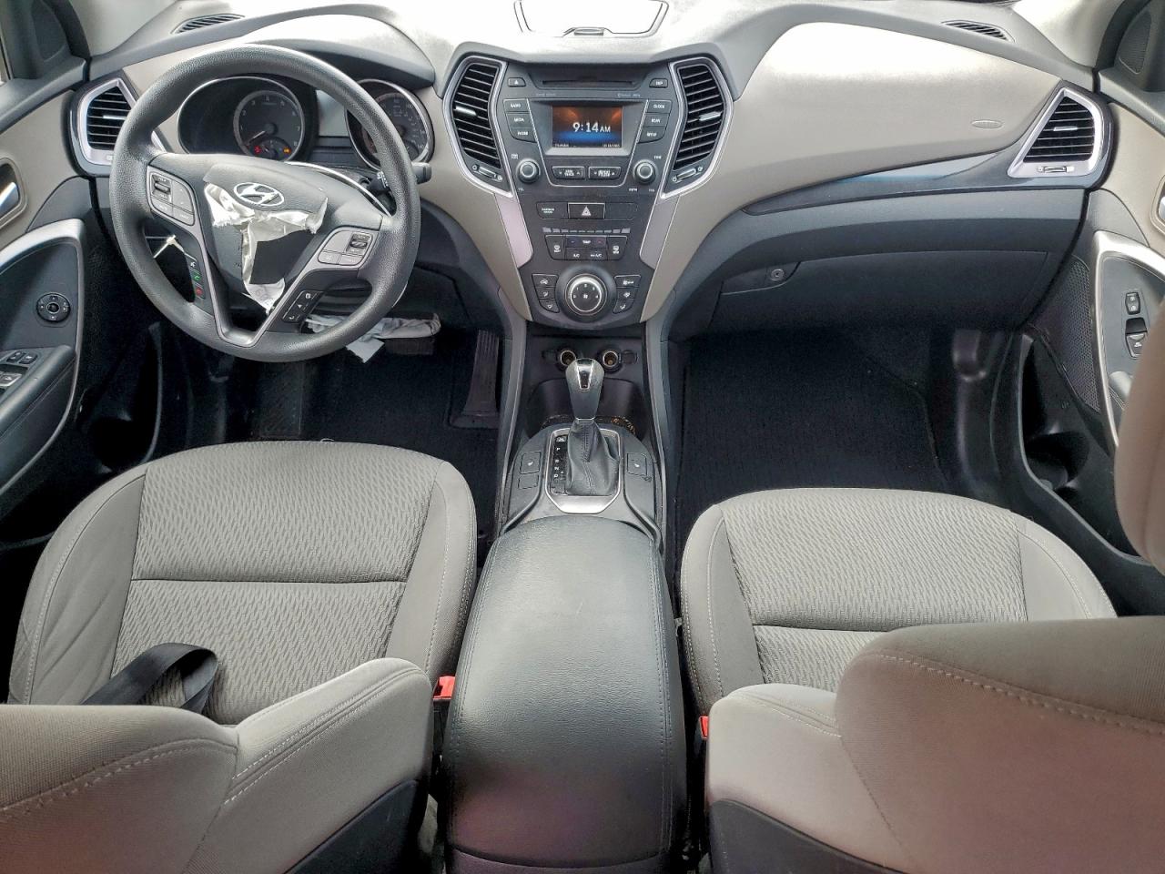 2016 HYUNDAI SANTA FE SE photo 8