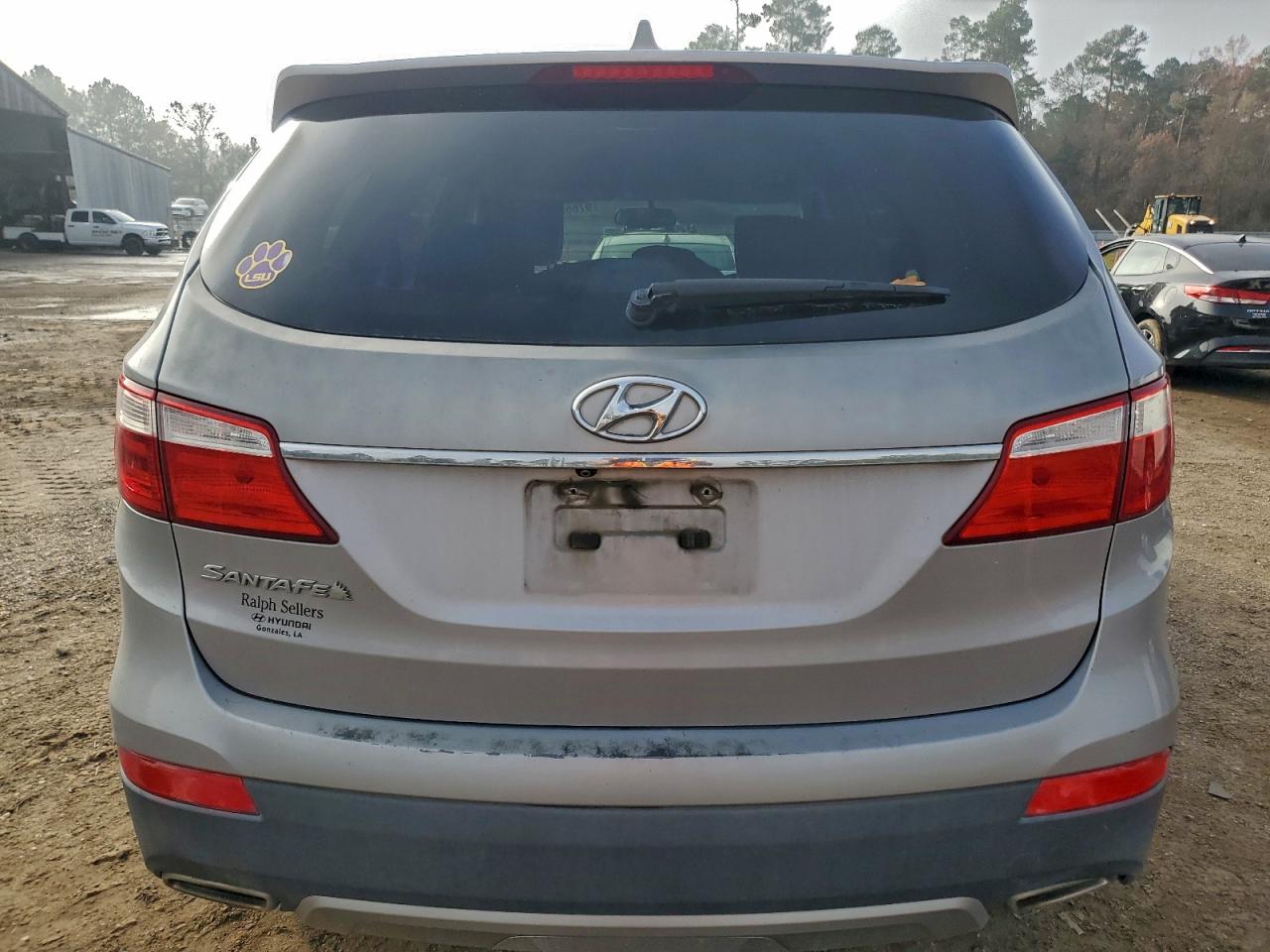 2016 HYUNDAI SANTA FE SE photo 6