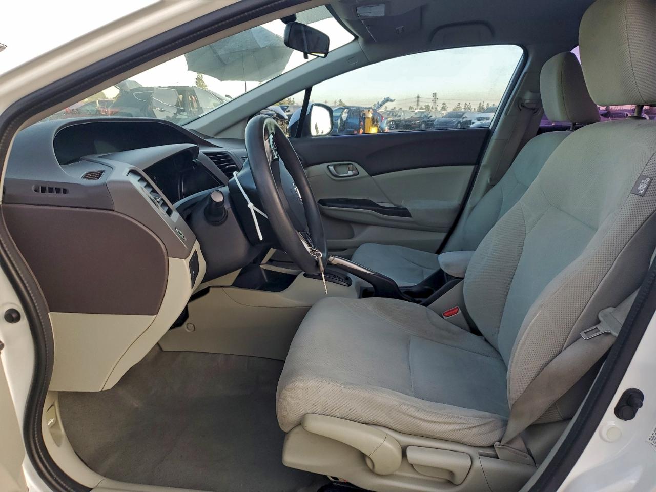 2012 HONDA CIVIC LX photo 7
