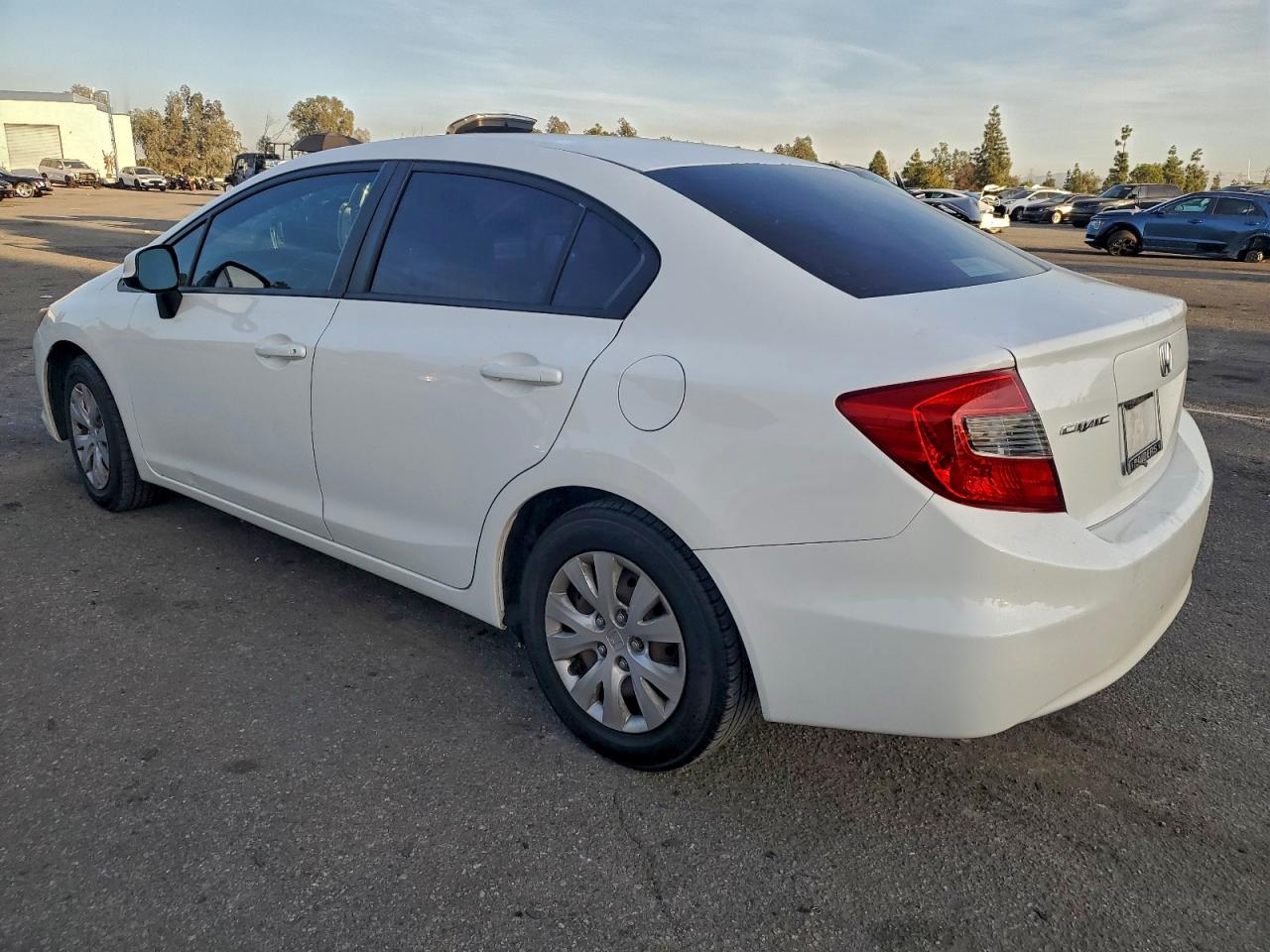 2012 HONDA CIVIC LX photo 2