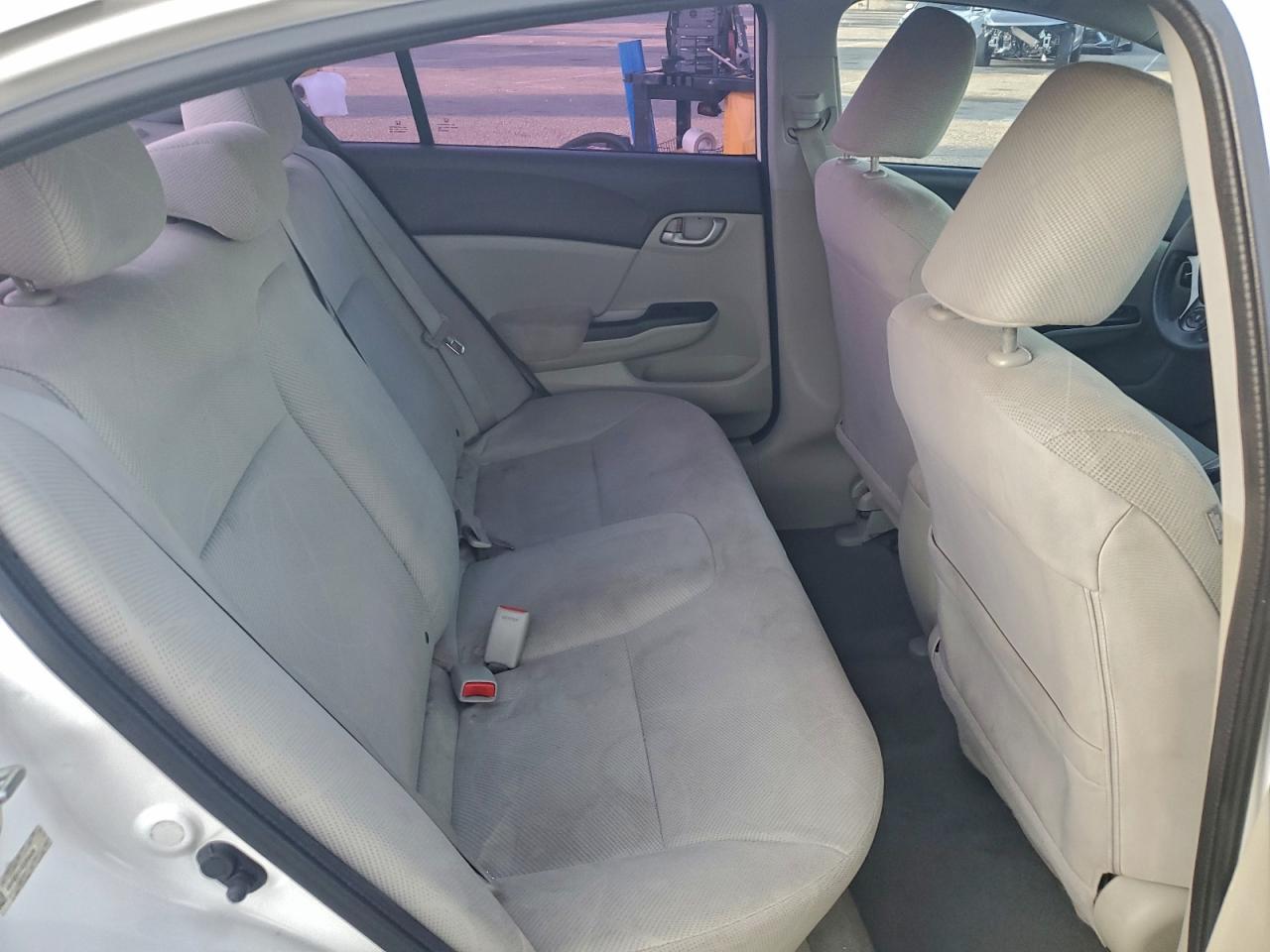 2012 HONDA CIVIC LX photo 10