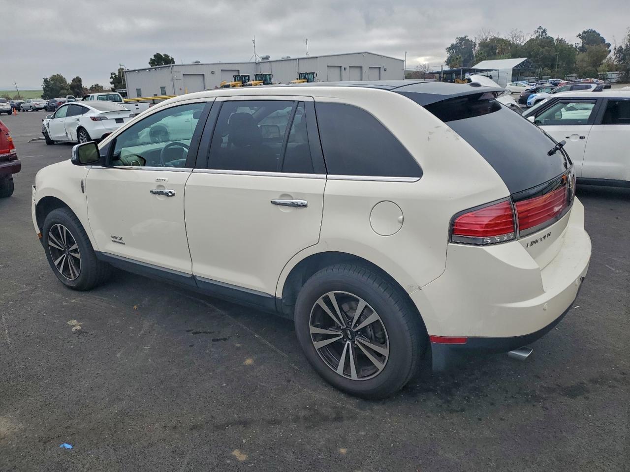 2008 LINCOLN MKX photo 2