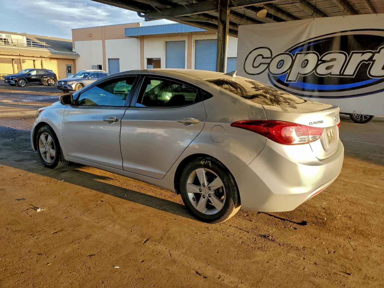 2013 HYUNDAI ELANTRA GLS photo 2