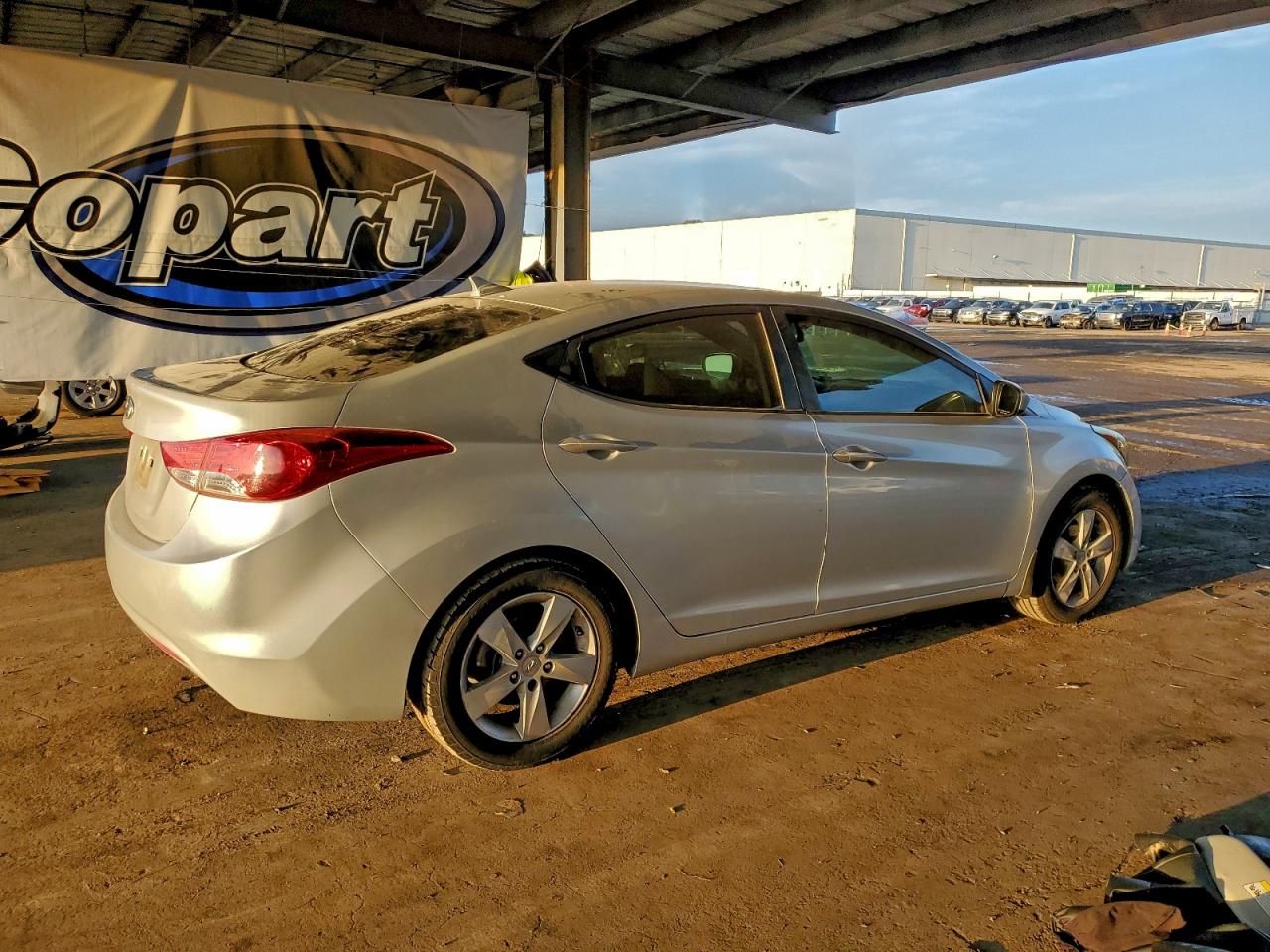 2013 HYUNDAI ELANTRA GLS photo 3