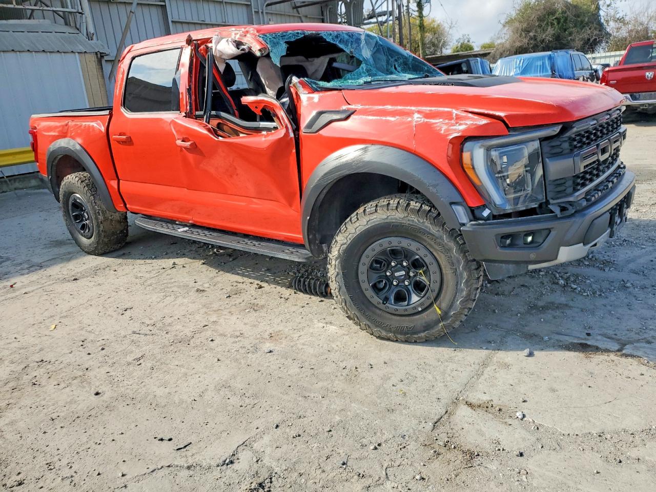 2023 FORD F150 RAPTOR photo 4