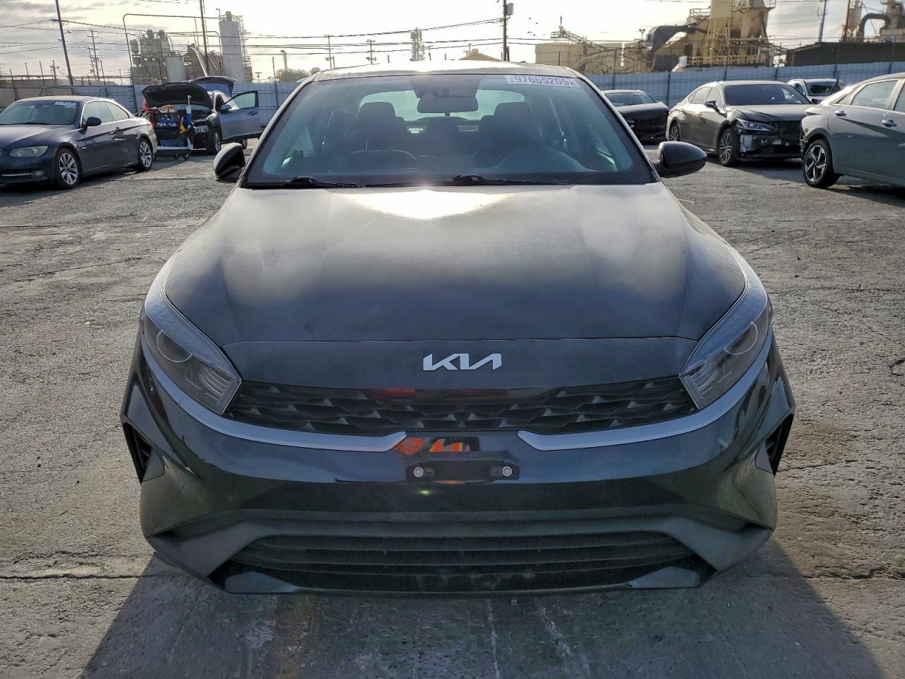 2023 KIA FORTE photo 5
