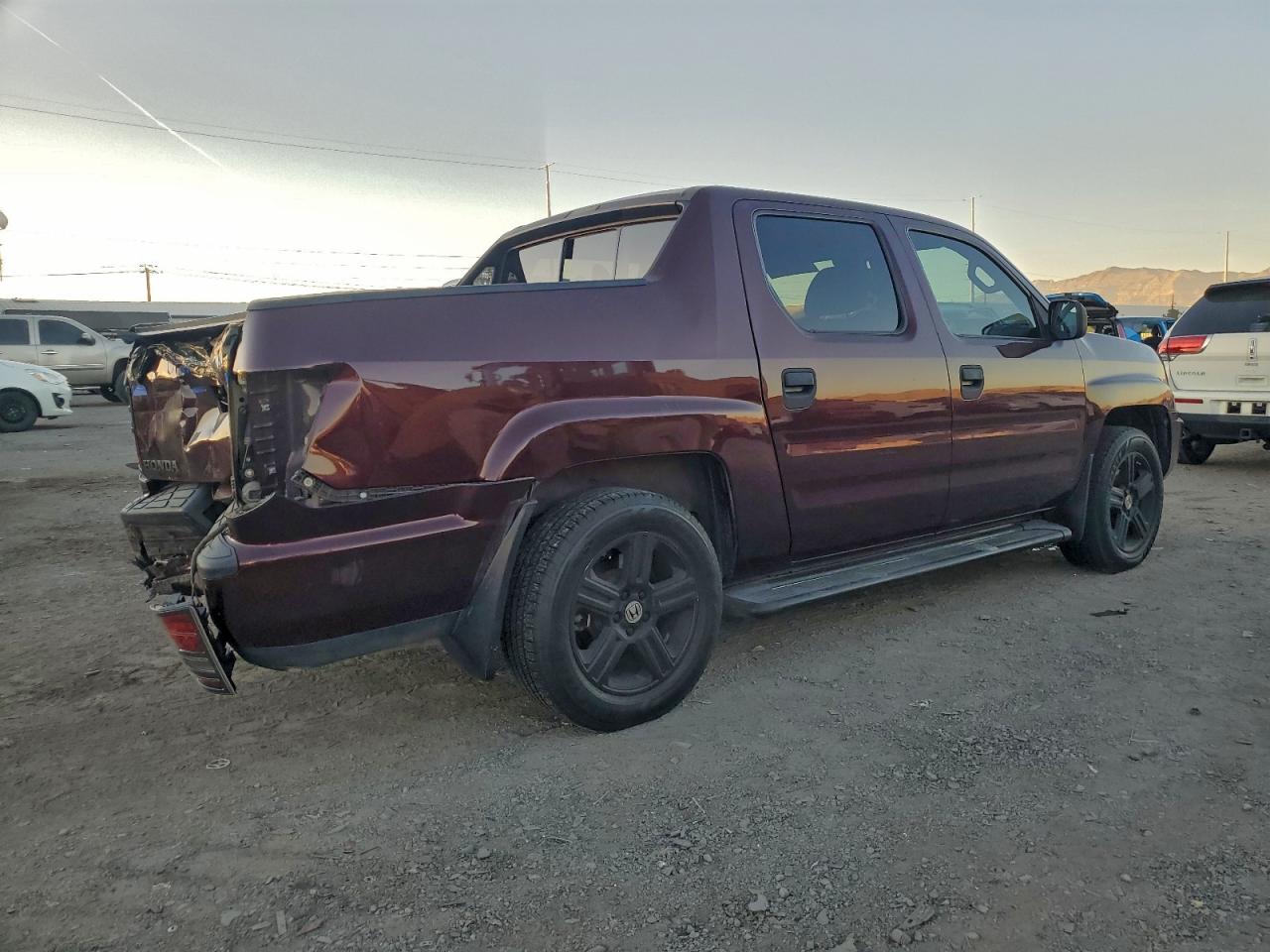 2014 HONDA RIDGELINE RTL photo 3