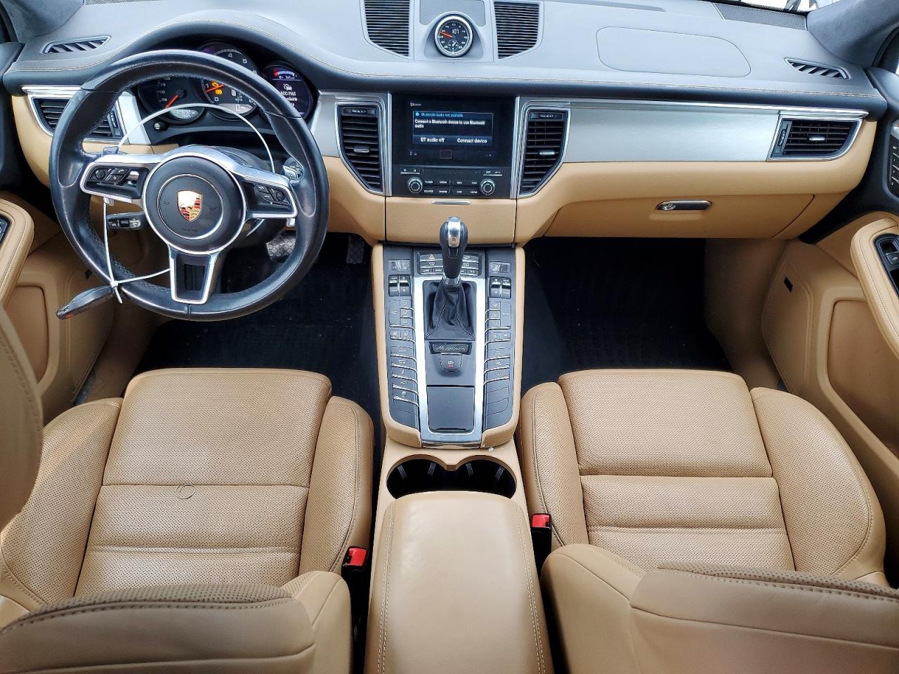 2017 PORSCHE MACAN TURBO photo 8
