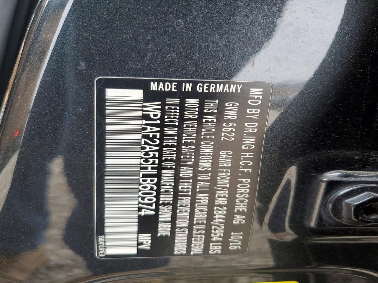 2017 PORSCHE MACAN TURBO photo 13