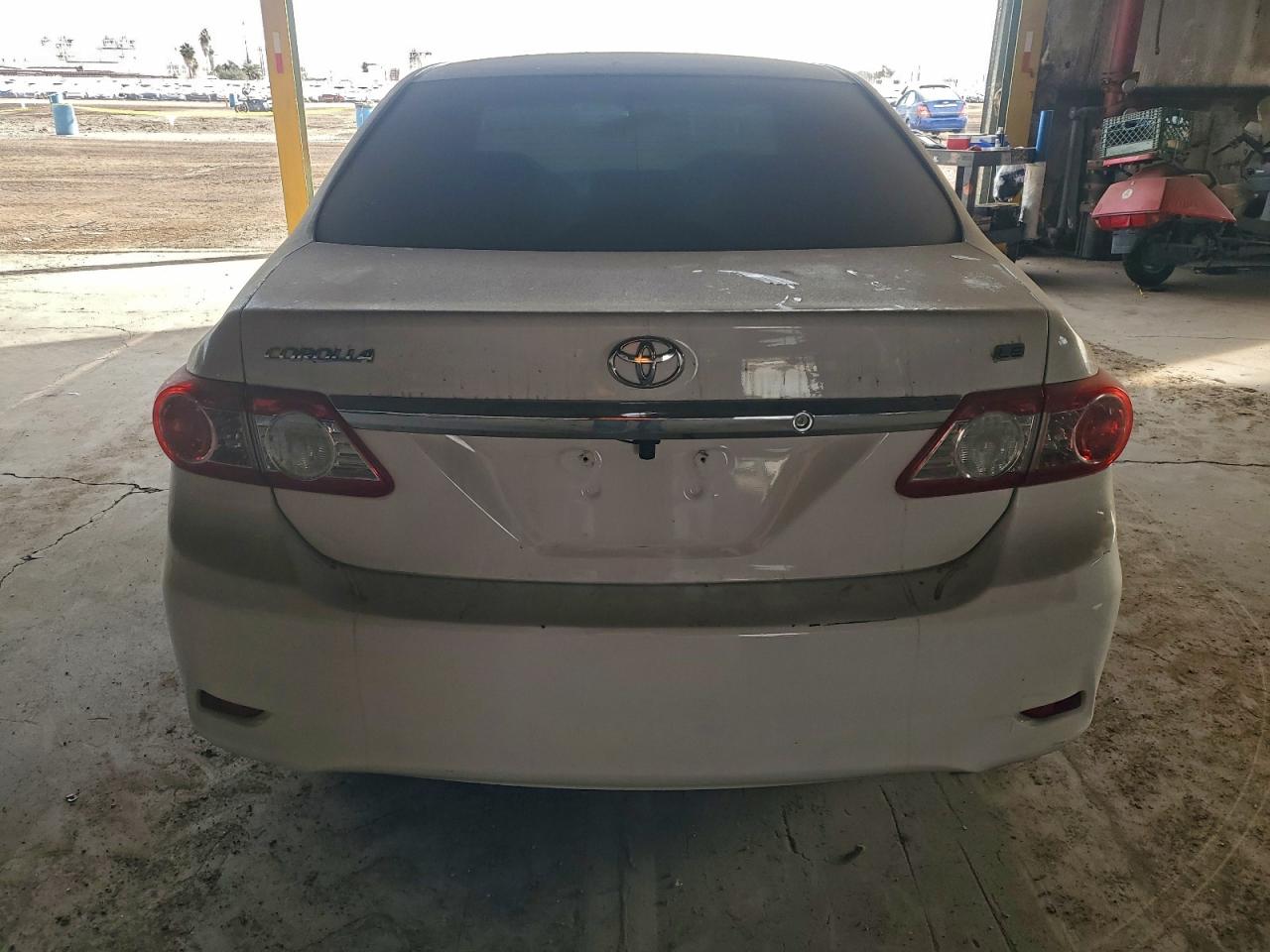 2013 TOYOTA COROLLA BASE photo 6