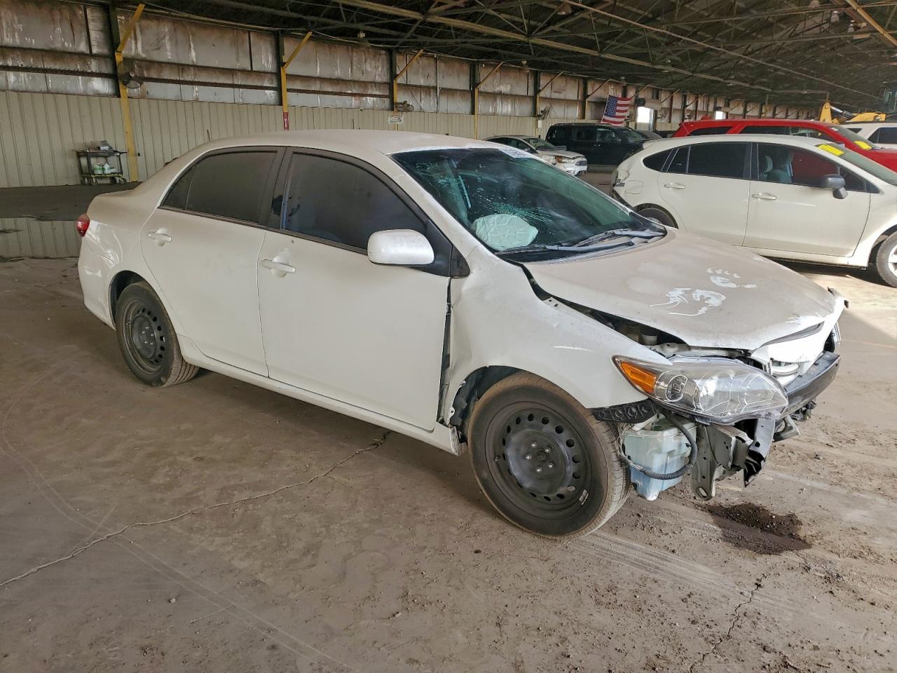 2013 TOYOTA COROLLA BASE photo 4