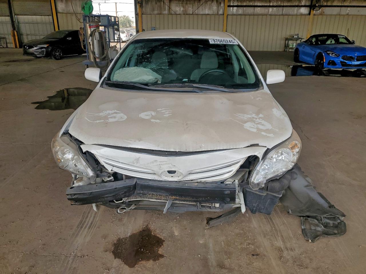 2013 TOYOTA COROLLA BASE photo 5