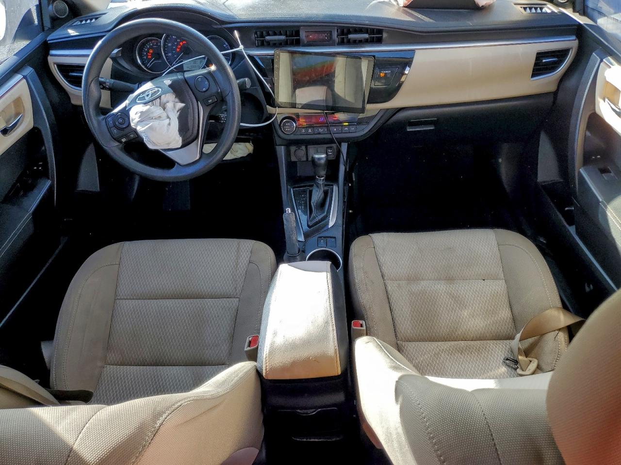 2016 TOYOTA COROLLA L photo 8