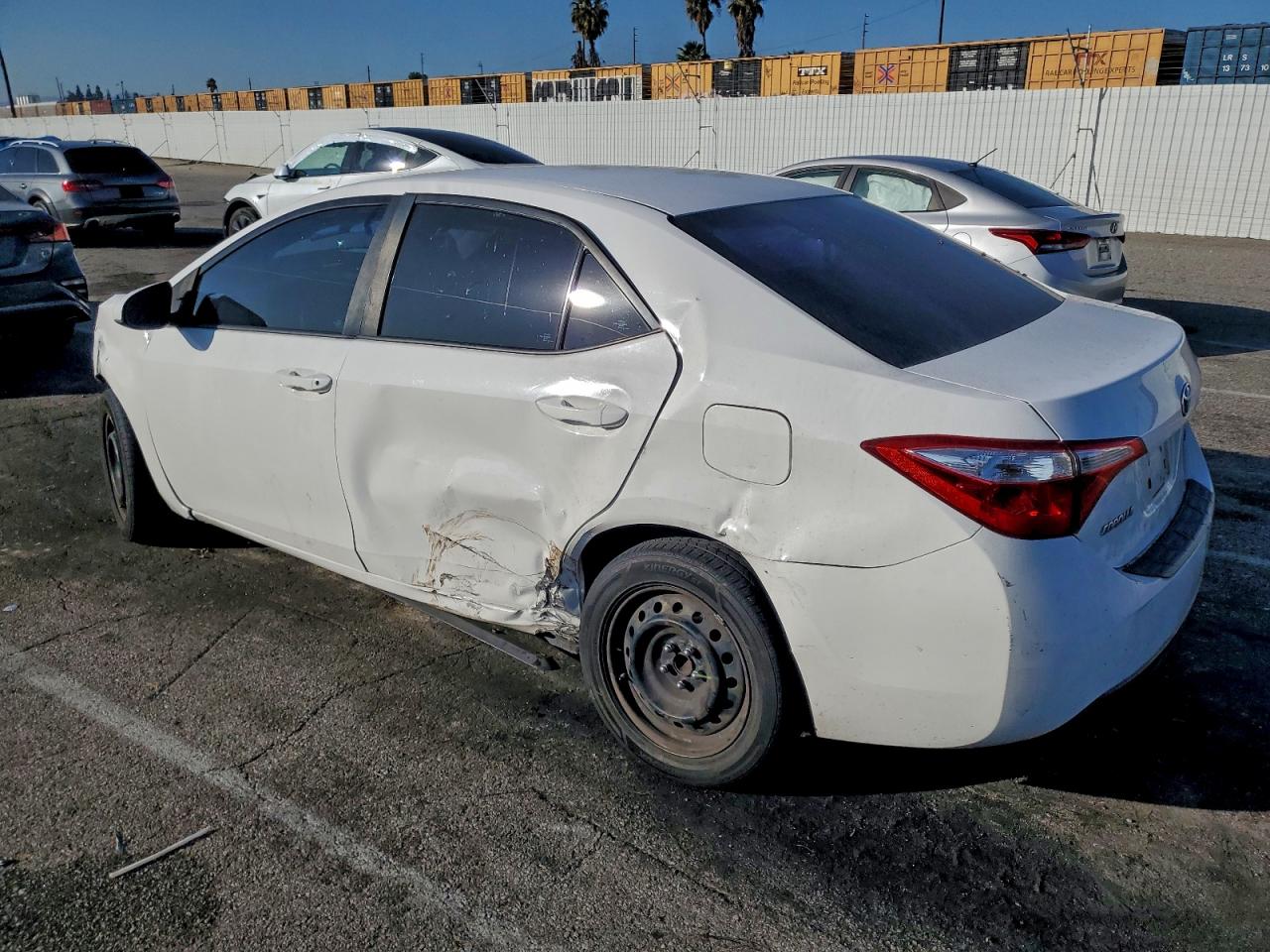 2016 TOYOTA COROLLA L photo 2
