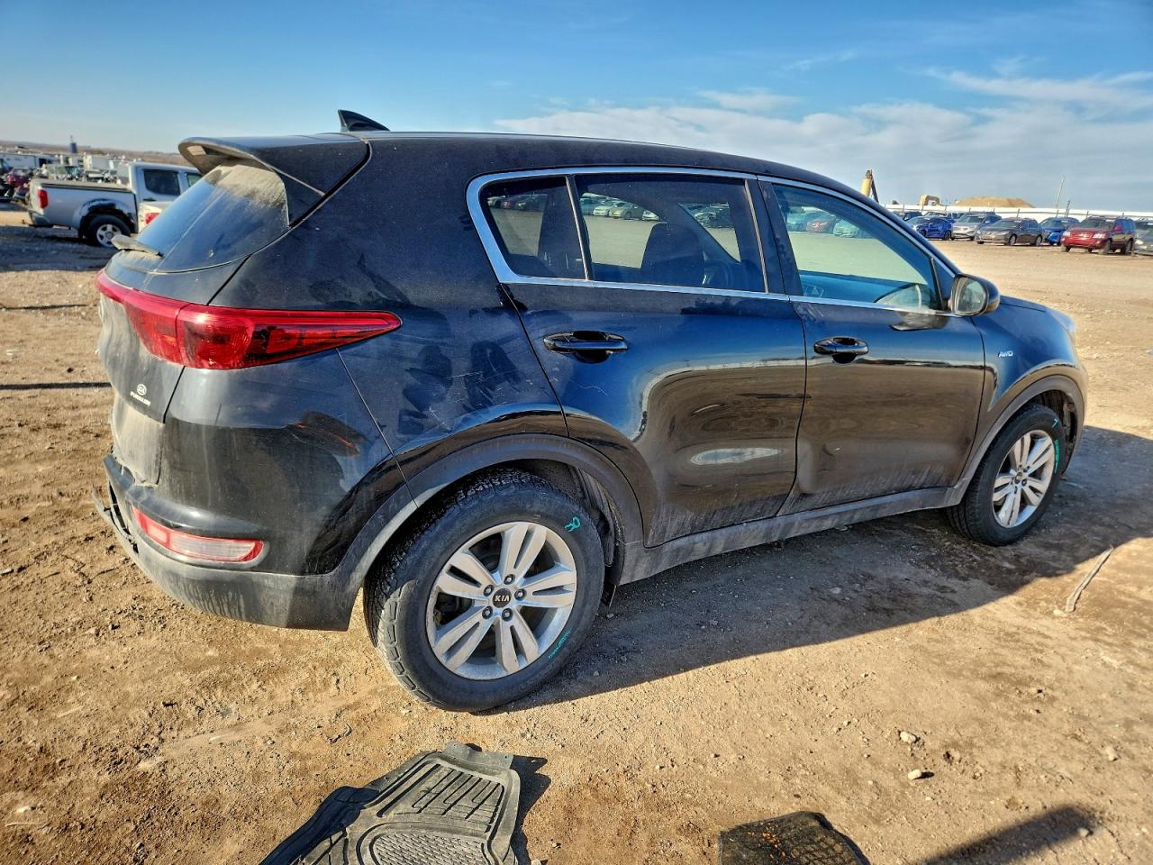 2017 KIA SPORTAGE LX photo 3