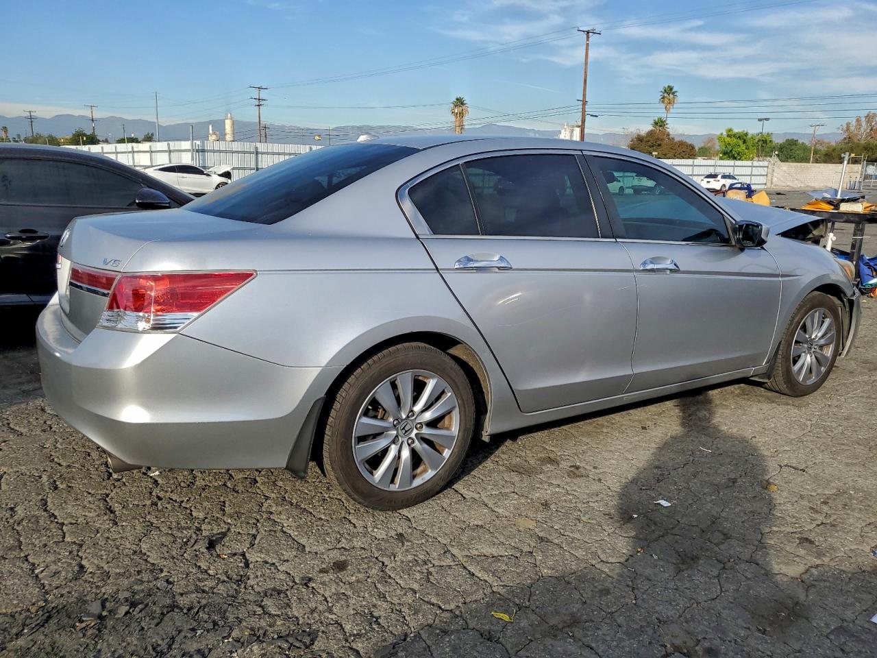 2011 HONDA ACCORD EXL photo 3