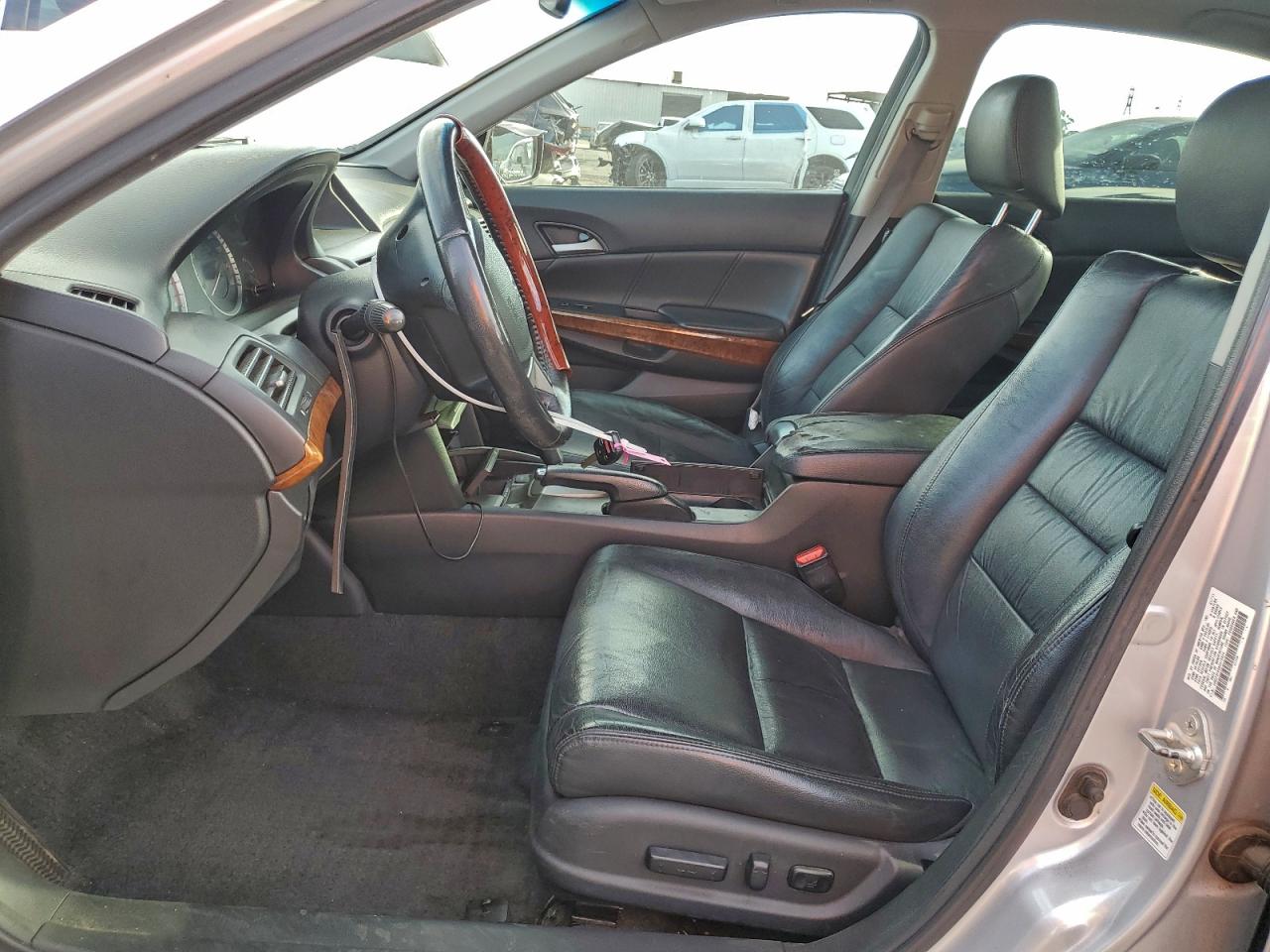 2011 HONDA ACCORD EXL photo 7
