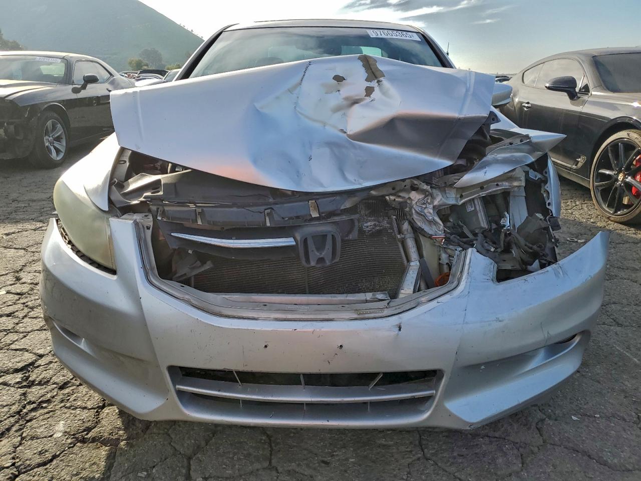 2011 HONDA ACCORD EXL photo 5