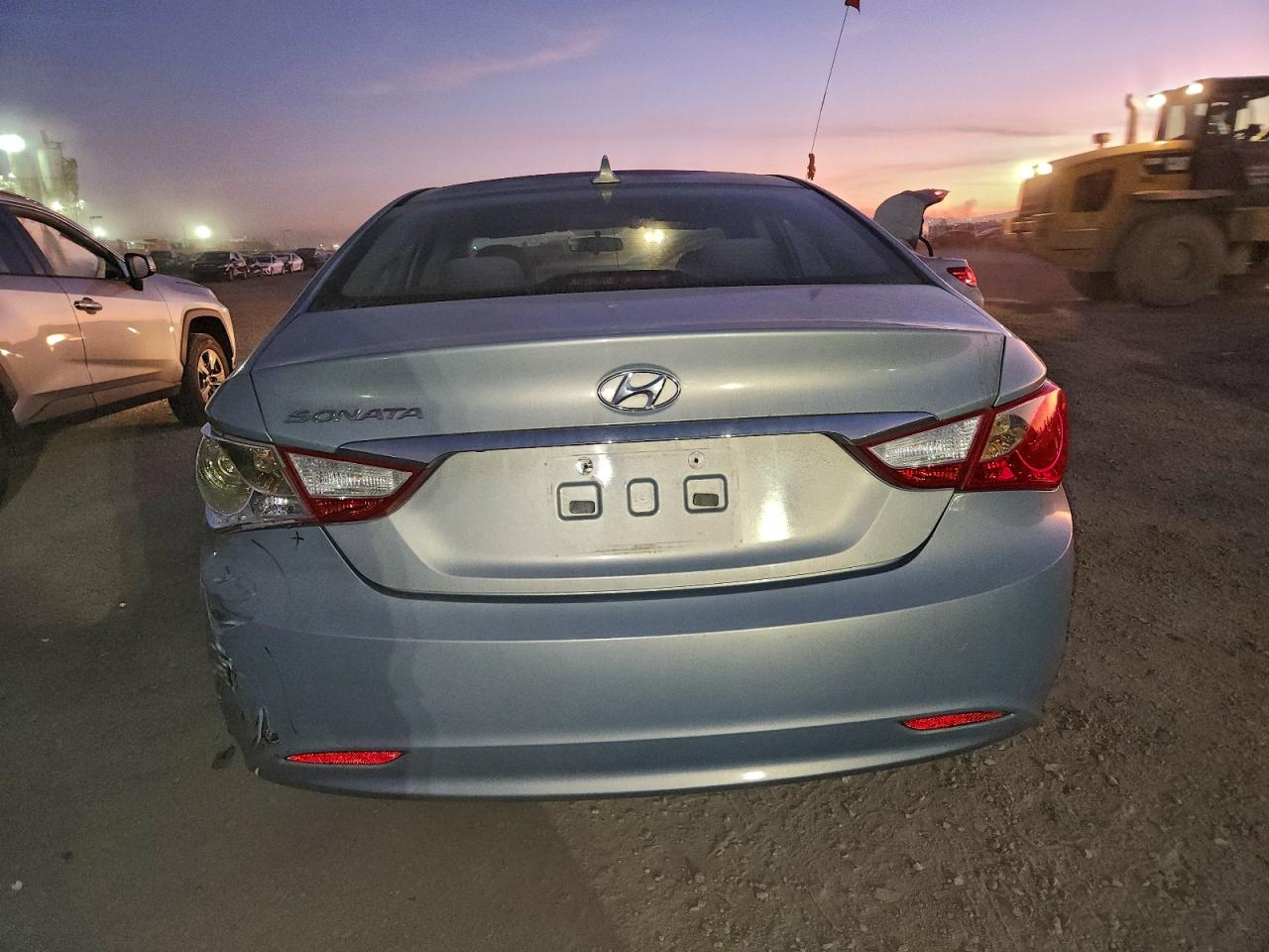 2011 HYUNDAI SONATA GLS photo 6