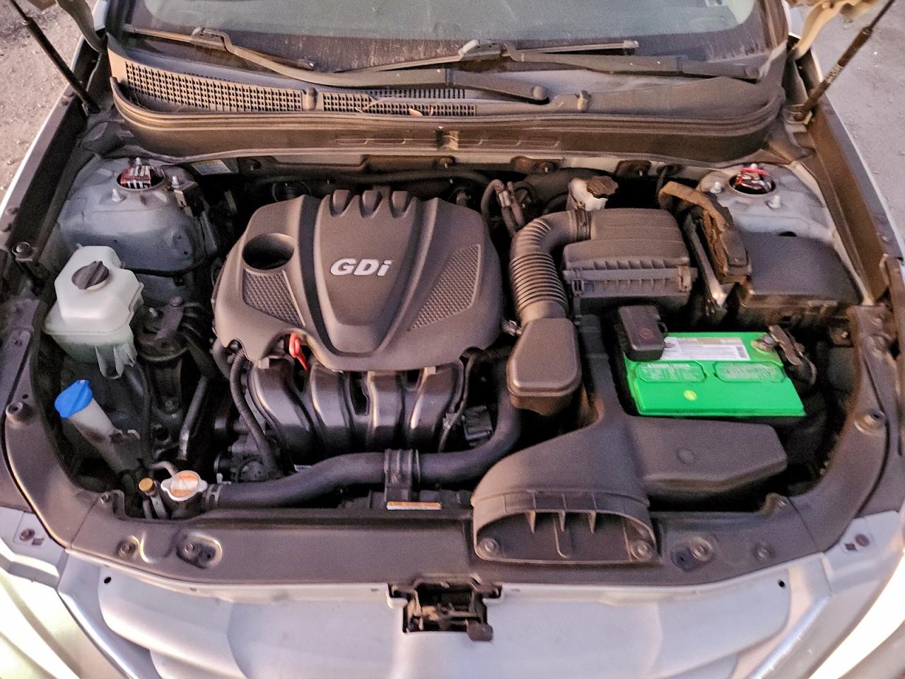 2011 HYUNDAI SONATA GLS photo 11