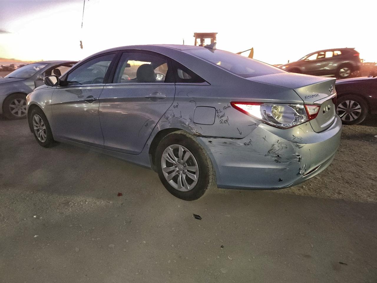 2011 HYUNDAI SONATA GLS photo 2
