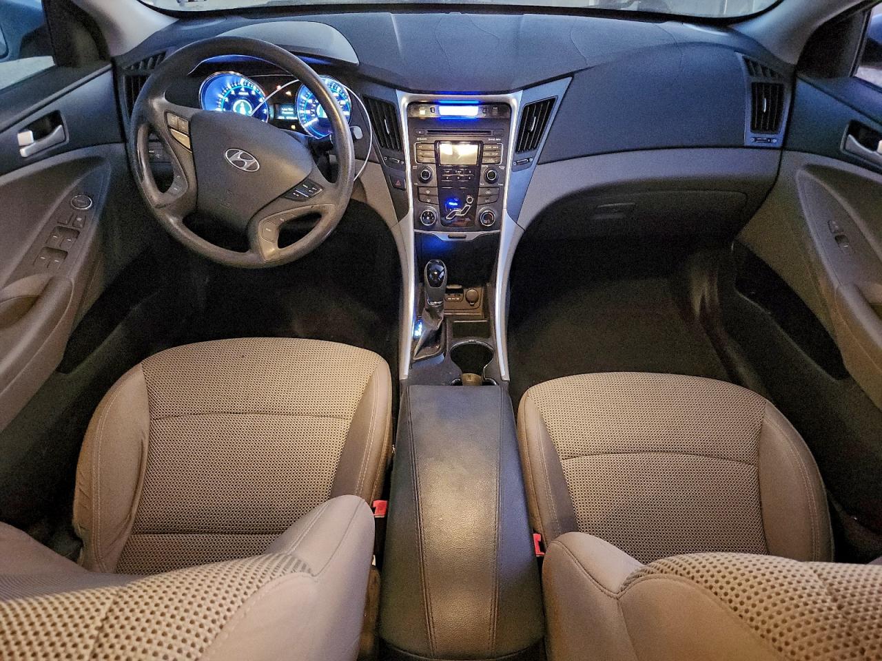 2011 HYUNDAI SONATA GLS photo 8