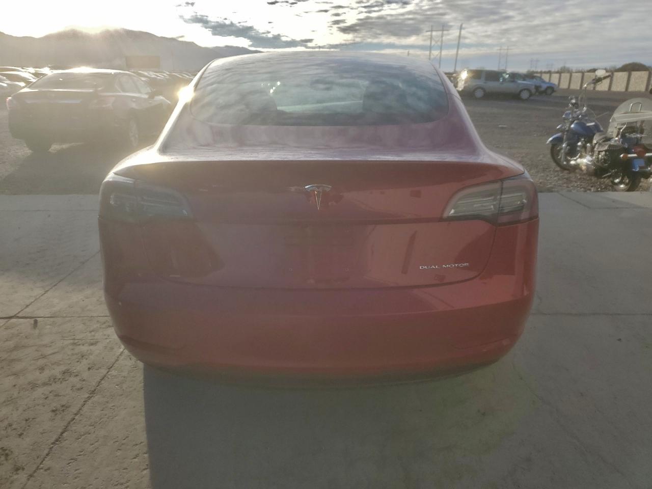 2018 TESLA MODEL 3 photo 6