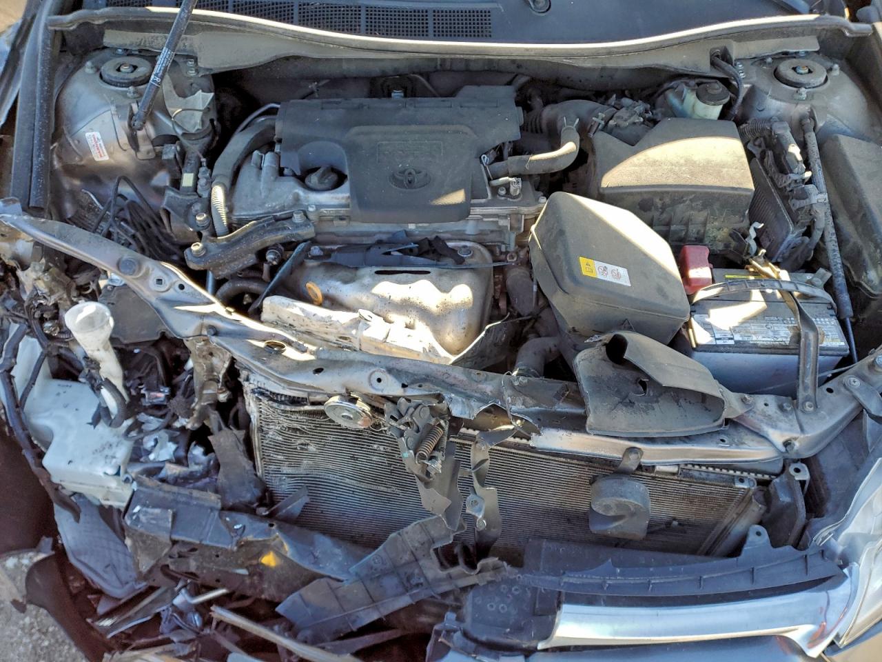 2017 TOYOTA CAMRY LE photo 11