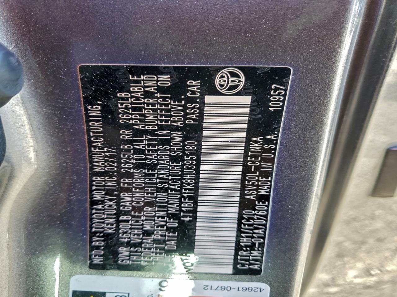 2017 TOYOTA CAMRY LE photo 12