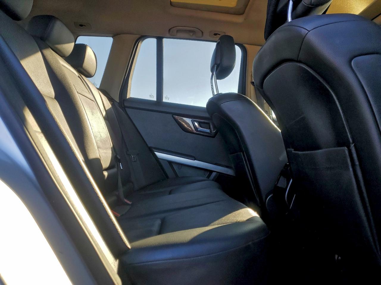 2010 MERCEDES-BENZ GLK 350 4MATIC photo 11