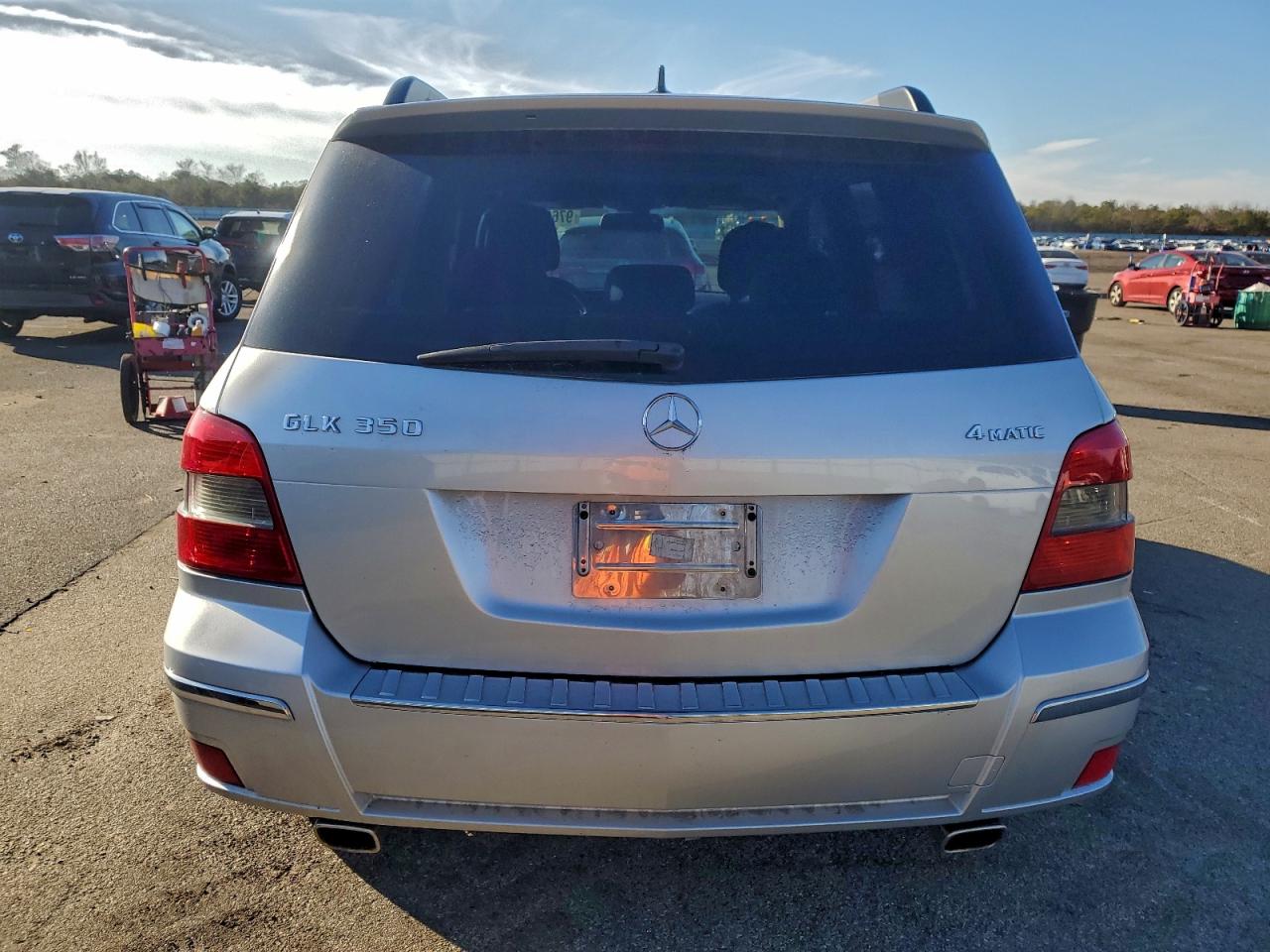 2010 MERCEDES-BENZ GLK 350 4MATIC photo 6