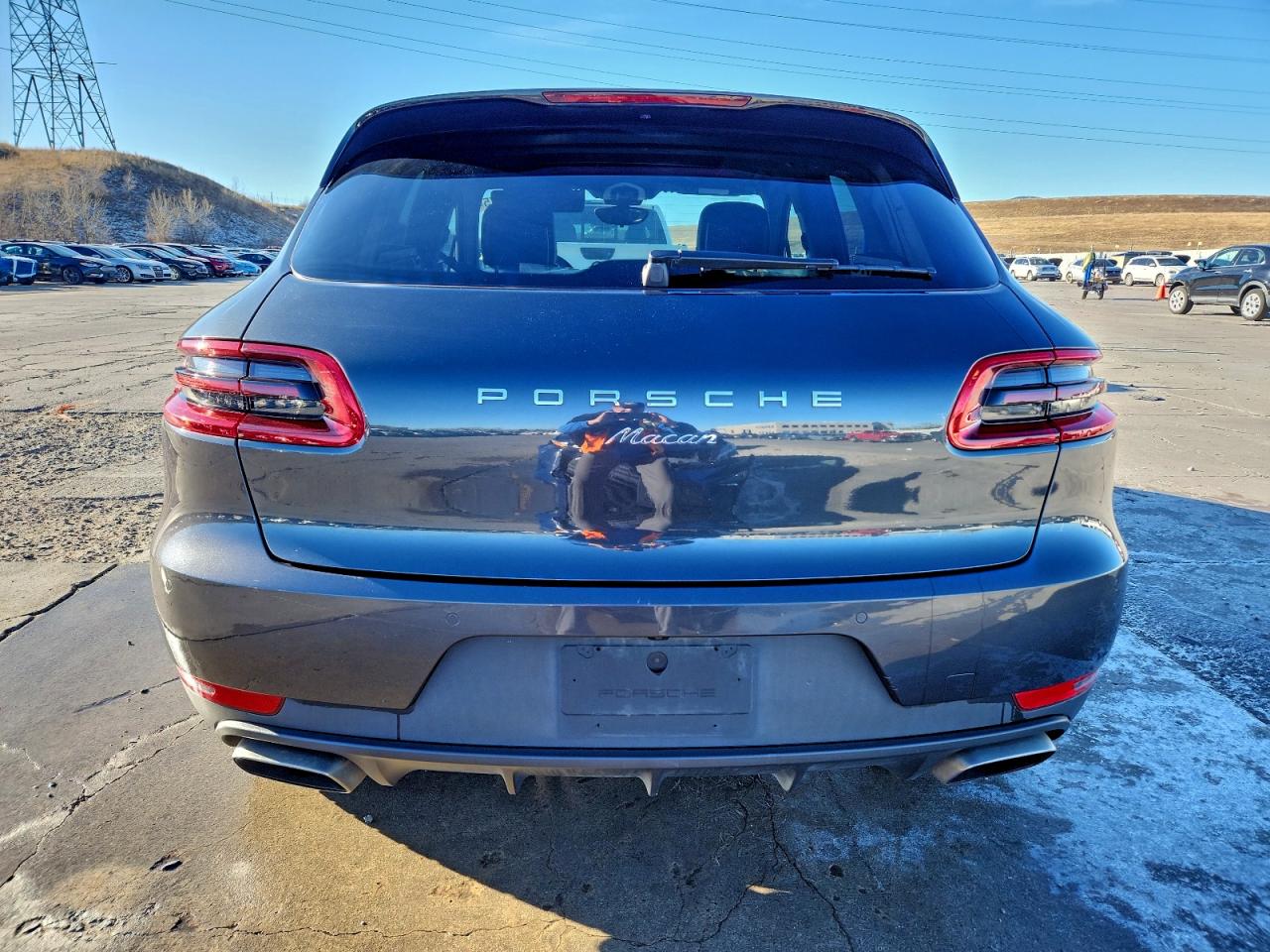 2017 PORSCHE MACAN photo 6