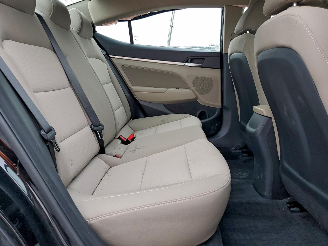 2019 HYUNDAI ELANTRA SEL photo 10