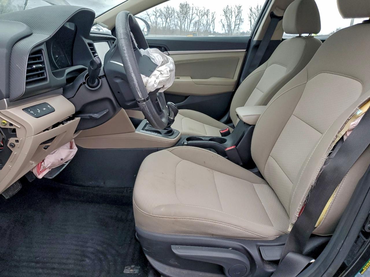 2019 HYUNDAI ELANTRA SEL photo 7