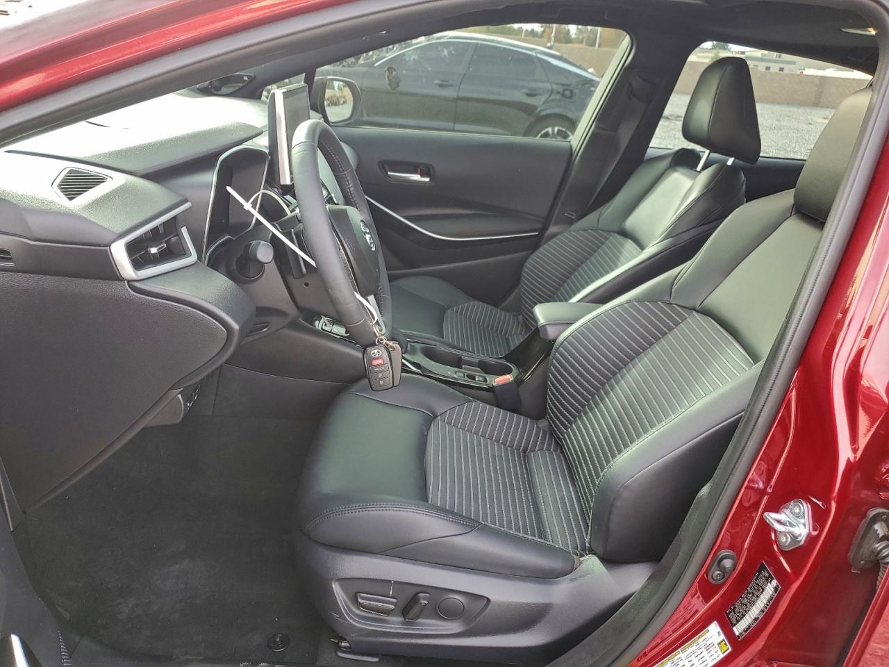 2025 TOYOTA COROLLA XSE photo 7