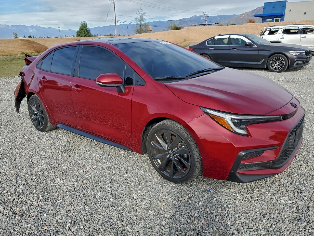 2025 TOYOTA COROLLA XSE photo 4