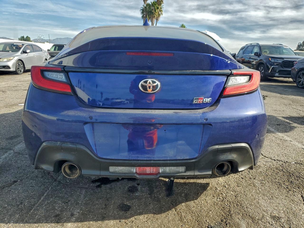 2023 TOYOTA GR 86 PREMIUM photo 6