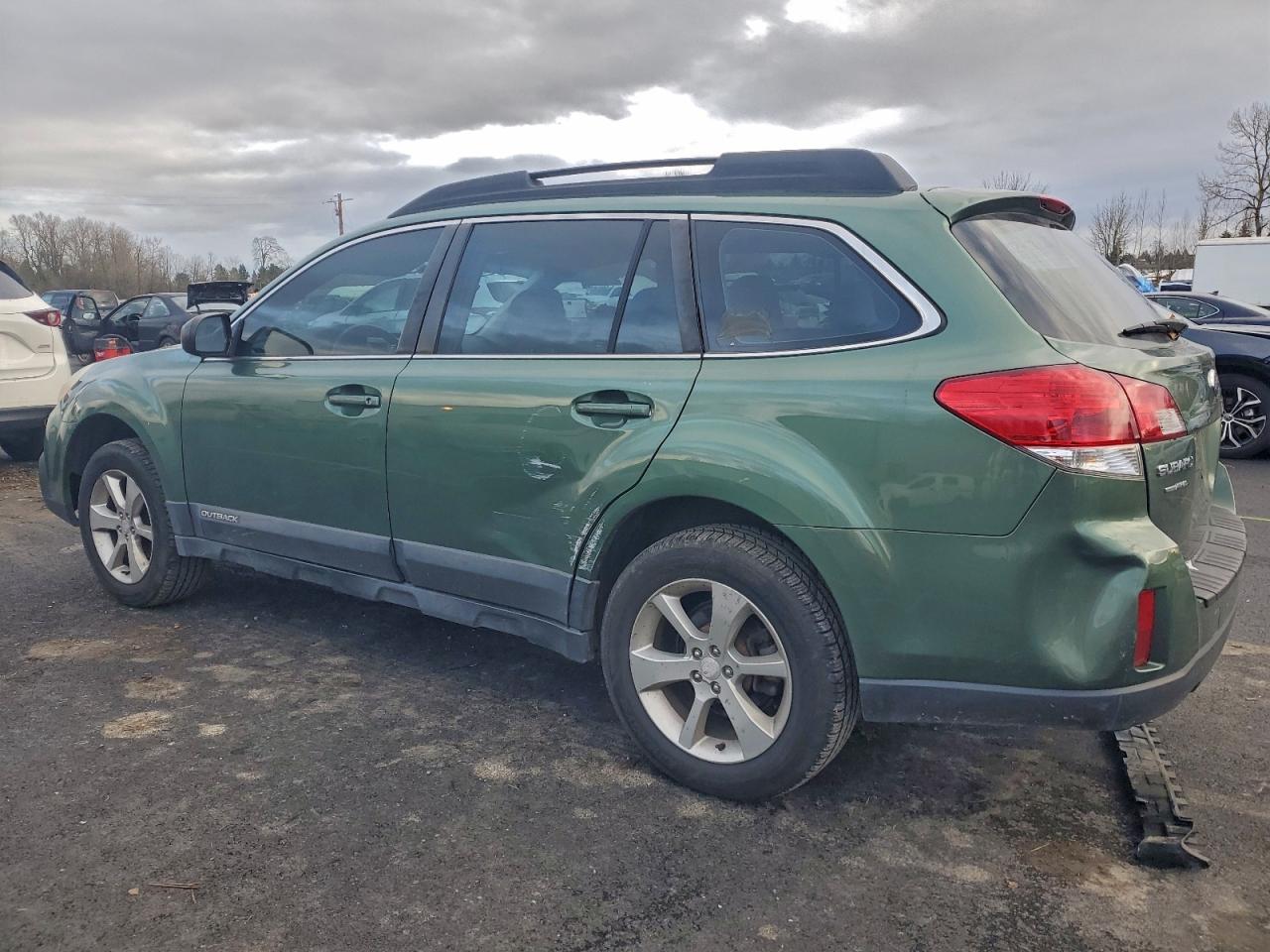 2014 SUBARU OUTBACK 2.5I photo 2