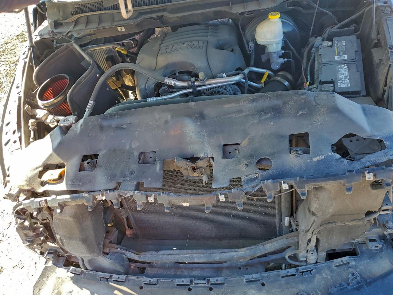 2014 RAM 1500 ST photo 11
