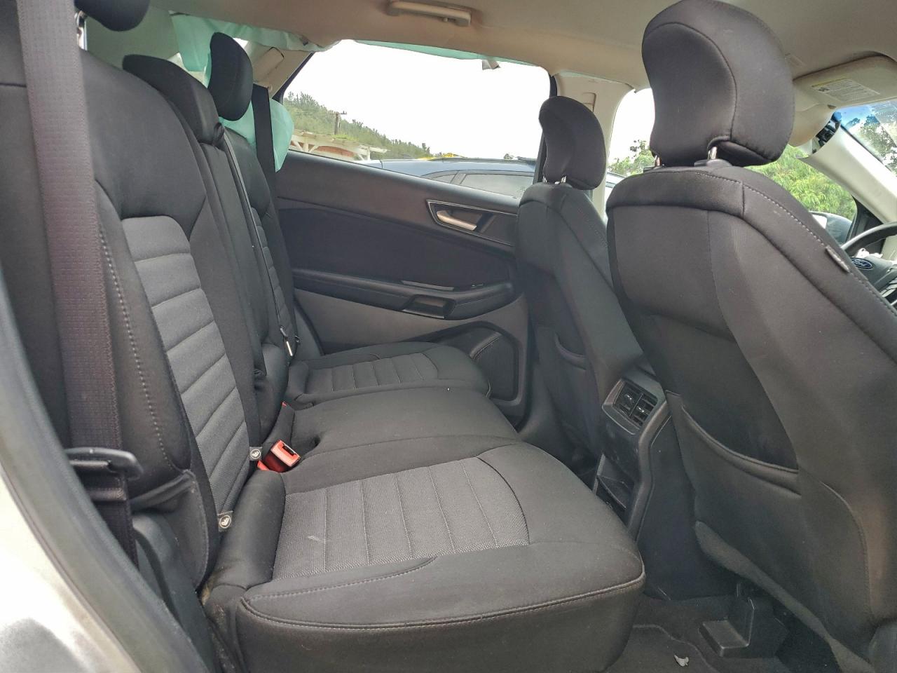 2019 FORD EDGE SE photo 11